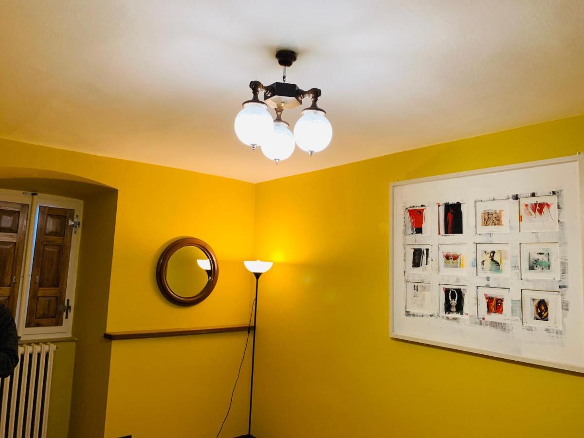 Appartamento Casa Robina Barga Esterno foto