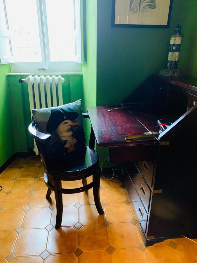 Appartamento Casa Robina Barga Esterno foto