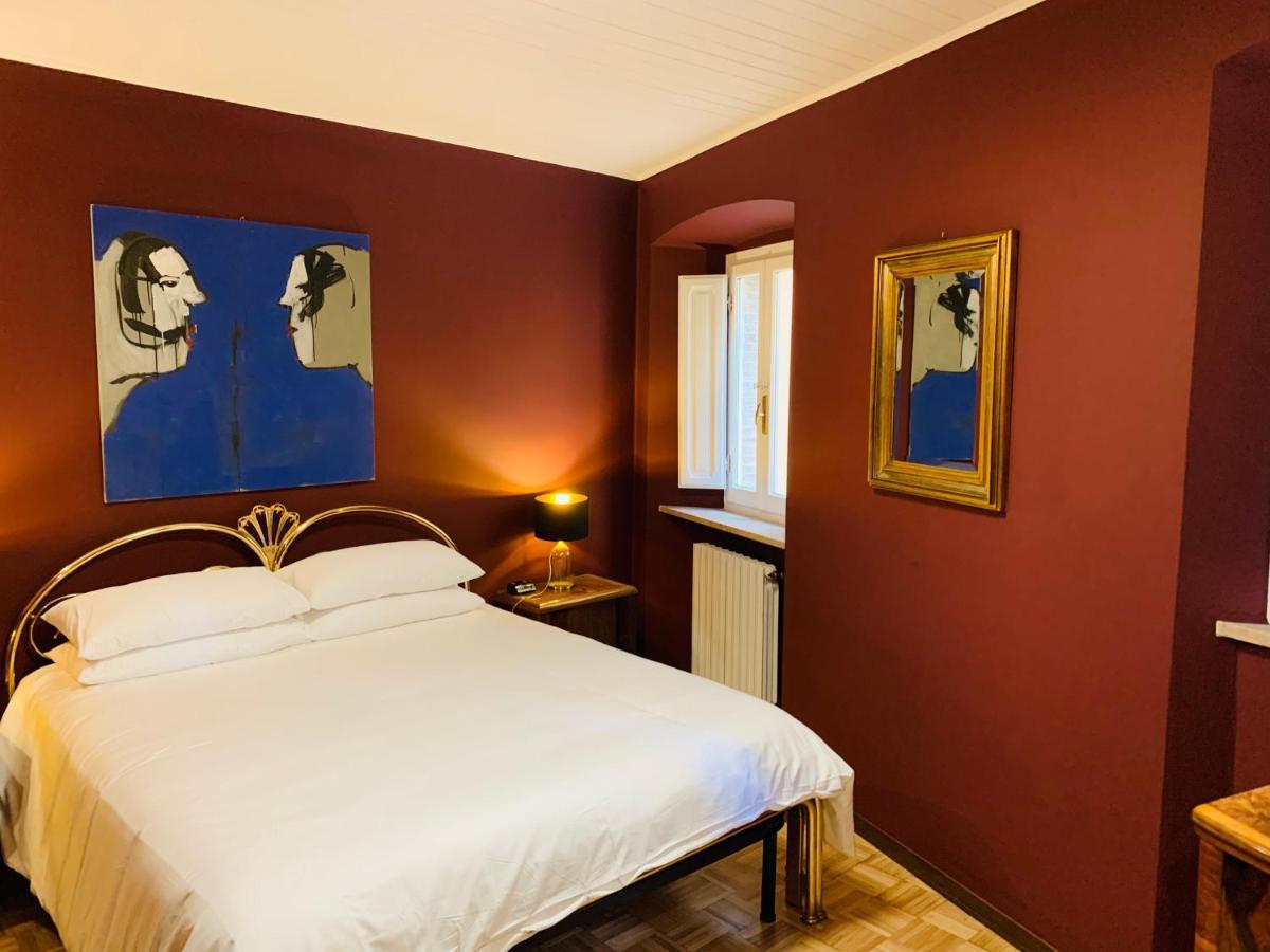 Appartamento Casa Robina Barga Esterno foto