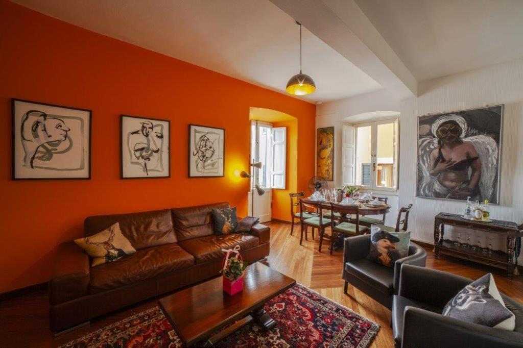 Appartamento Casa Robina Barga Esterno foto