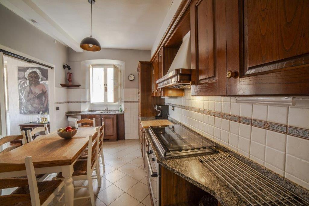 Appartamento Casa Robina Barga Esterno foto